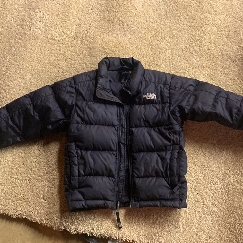 North face extra small/6 boys black jacket